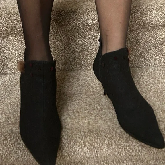 Dior vintage Black  wool ankle Heeled Boots. - Picture 11 of 12